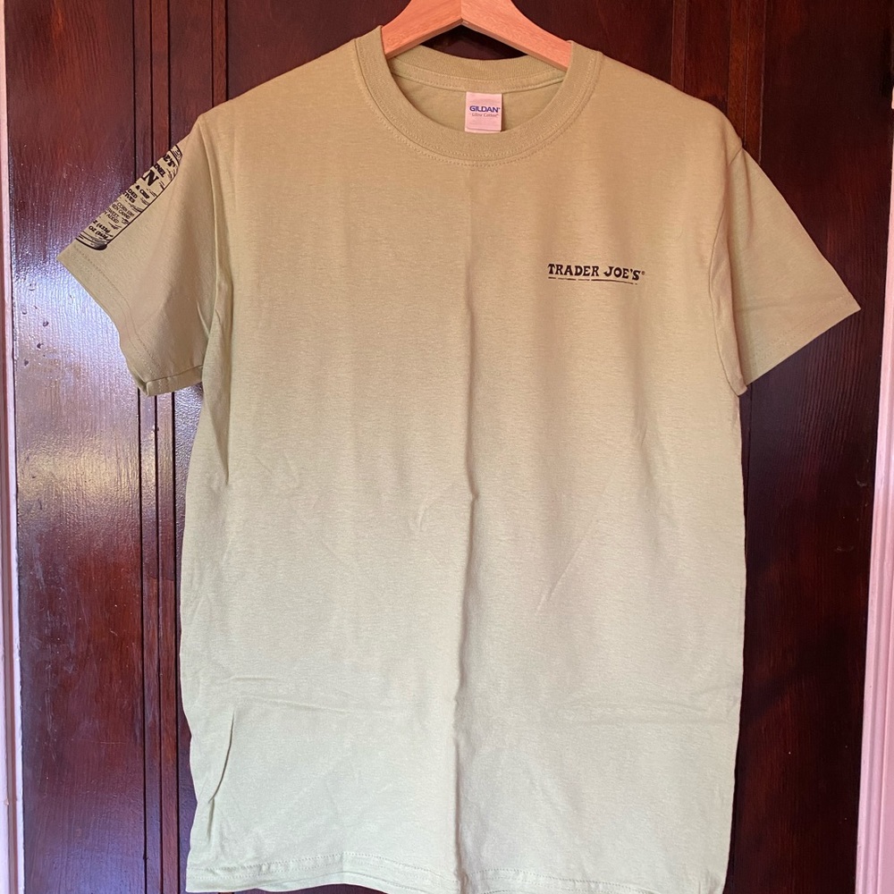 Special Edition Trader Joe’s medium t-shirt